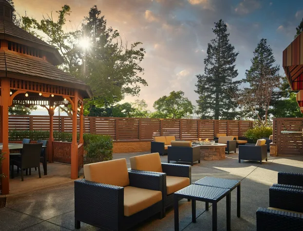 Courtyard by Marriott Santa Rosa hotel detail image 2