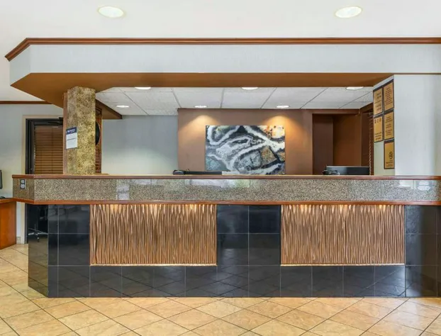 Best Western Plus Landing View Inn & Suites hotel detail image 3