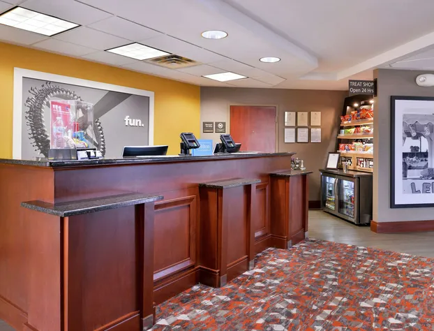 Hampton Inn Norfolk/Virginia Beach hotel detail image 2