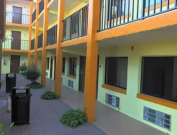 Days Inn by Wyndham N Orlando/Casselberry hotel detail image 4