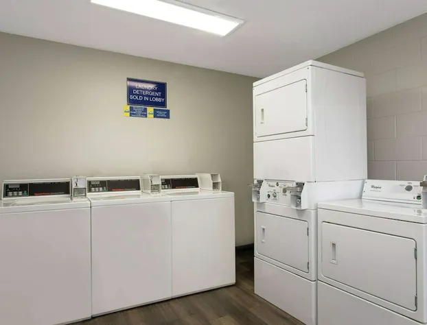 Days Inn by Wyndham Orlando Conv. Center/International Dr hotel detail image 4