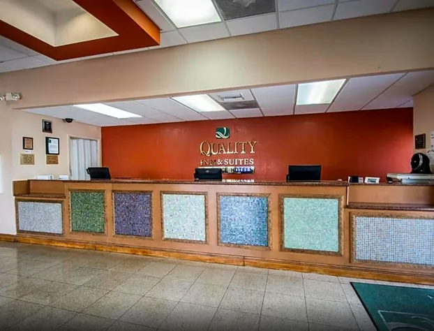 Quality Inn & Suites Eastgate hotel detail image 4