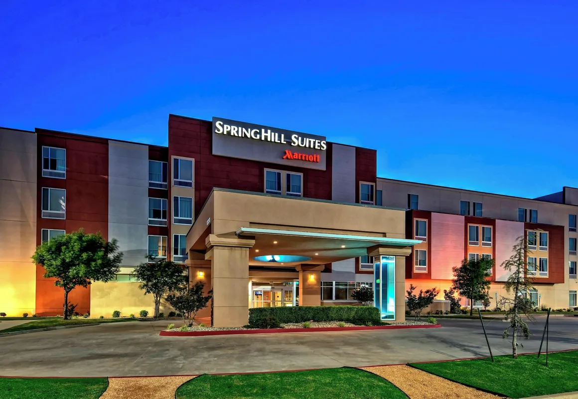 Springhill Suites by Marriott Moore hotel hero
