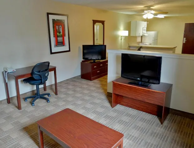 Extended Stay America Select Suites Orlando Maitland 1760 Pe hotel detail image 3