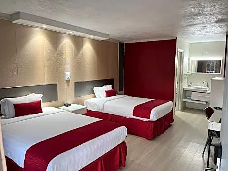 Travelodge by Wyndham Orlando / Heart of International Drive hotel hero