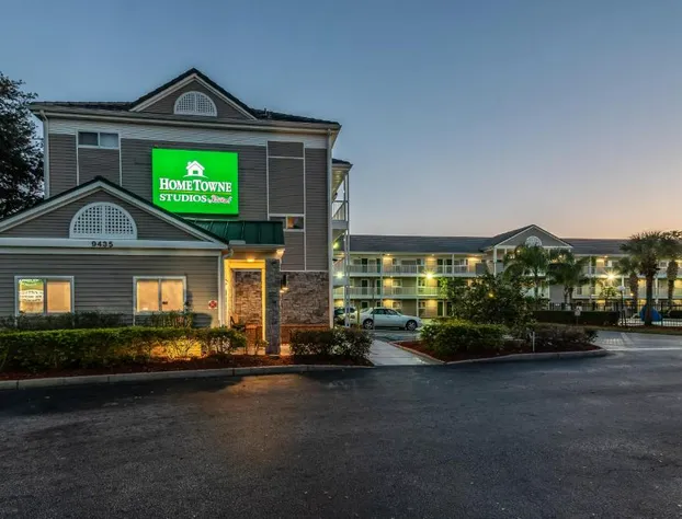 HomeTowne Studios by Red Roof Orlando South hotel detail image 4