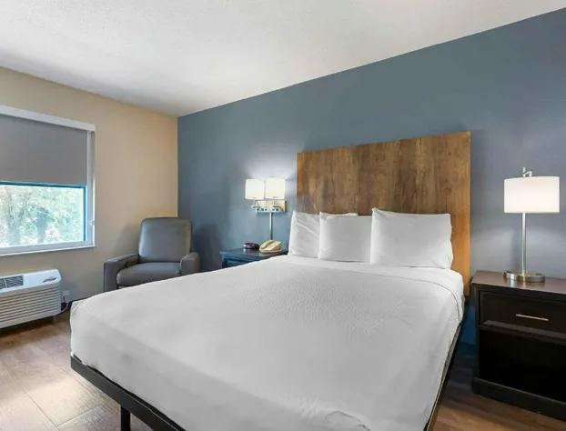 Extended Stay America Suites Washington DC Alexandria Landma hotel detail image 1