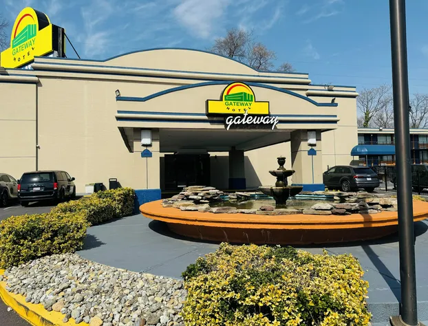 Gateway Hotel hotel detail image 3