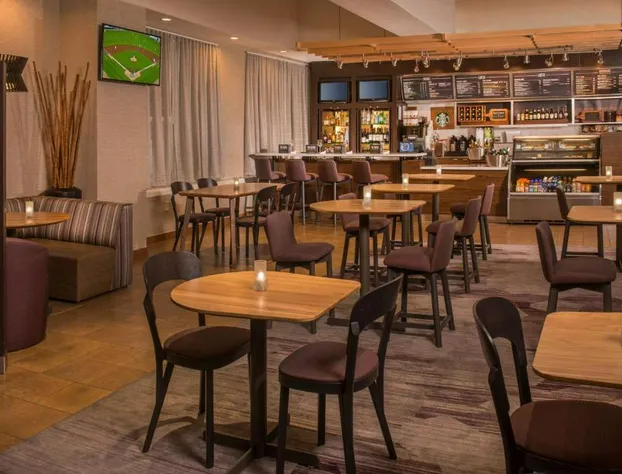 Sonesta Select Arlington Rosslyn hotel detail image 4