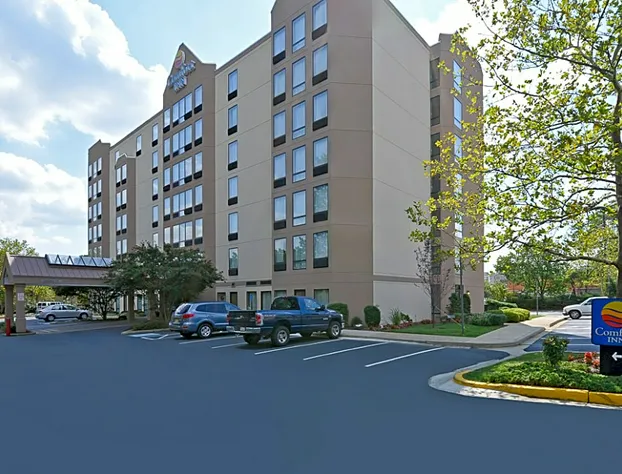 Comfort Inn Pentagon City hotel detail image 2