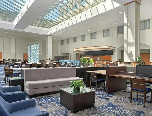 Embassy Suites Boston Logan Airport hotel detail image 4