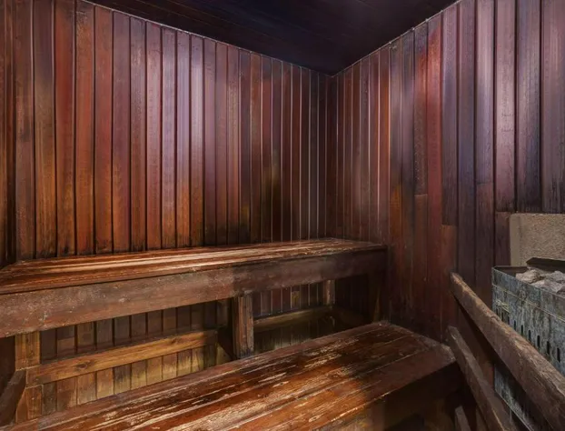 Days Inn by Wyndham Niagara Falls Near The Falls hotel detail image 2