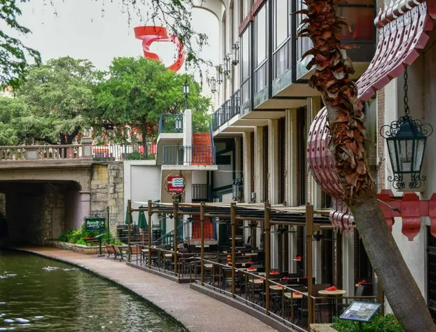 Hilton Palacio Del Rio hotel detail image 1