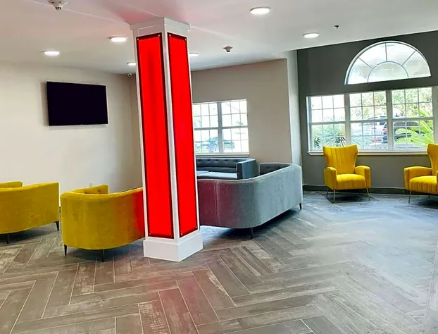 Super 8 by Wyndham San Antonio Airport North hotel detail image 3