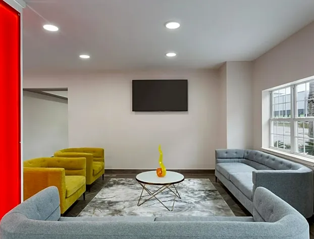 Super 8 by Wyndham San Antonio Airport North hotel detail image 4