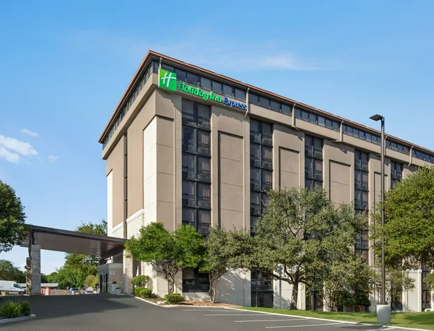 Holiday Inn Express San Antonio-Airport by IHG hotel detail image 1
