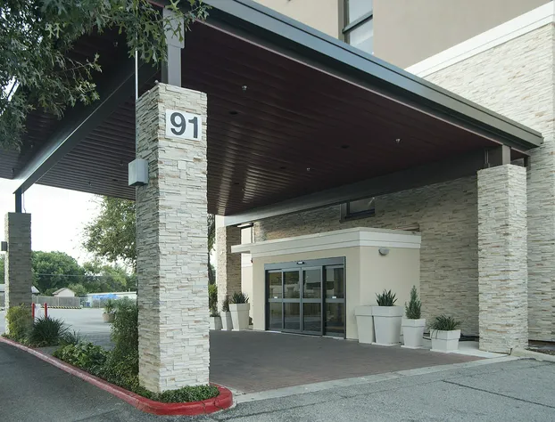 Holiday Inn Express San Antonio-Airport by IHG hotel detail image 2