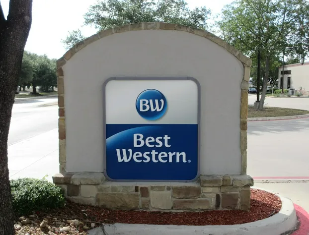 Best Western Sea World/Lackland AFB NW Hotel & Suites hotel detail image 2