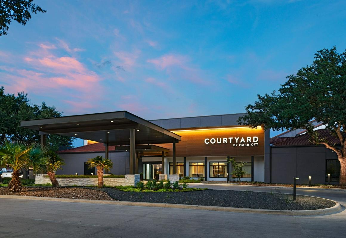 Courtyard by Marriott San Antonio Downtown/Market Square hotel hero