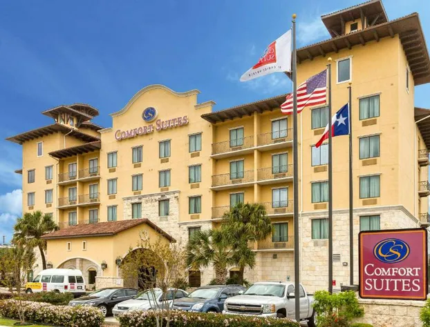 Comfort Suites Alamo - Riverwalk hotel detail image 1
