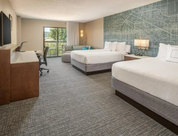 Courtyard by Marriott Seattle Sea-Tac Area hotel detail image 4