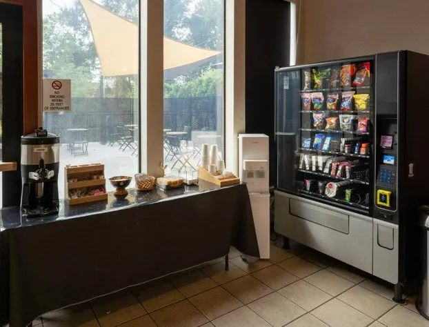 Ramada by Wyndham Tukwila Southcenter hotel detail image 3