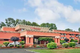 Ramada by Wyndham Tukwila Southcenter hotel hero