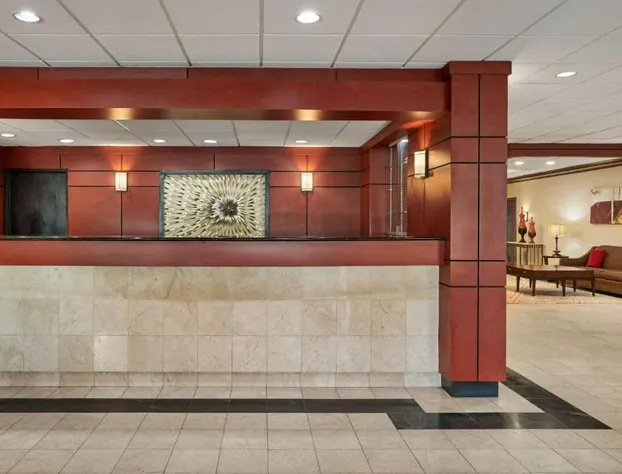 Best Western Plus Milwaukee Airport Hotel & Conference Ctr hotel detail image 1