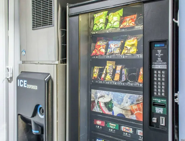 Paramount Inn hotel detail image 2