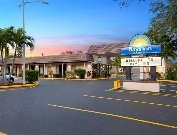 Days Inn by Wyndham St. Petersburg Central hotel detail image 3