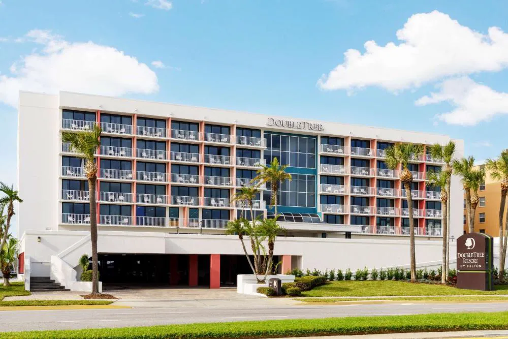 DoubleTree Beach Resort by Hilton Tampa Bay - North Redingto hotel hero