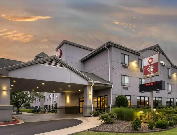Best Western Plus Castlerock Inn & Suites hotel detail image 1