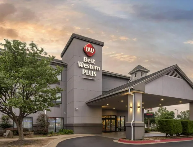 Best Western Plus Castlerock Inn & Suites hotel detail image 2