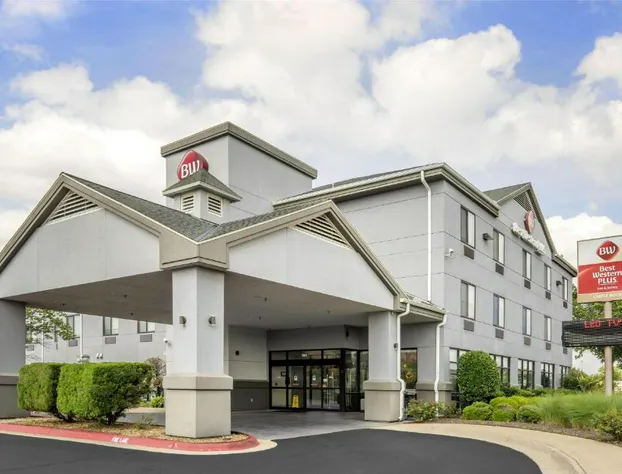 Best Western Plus Castlerock Inn & Suites hotel detail image 3