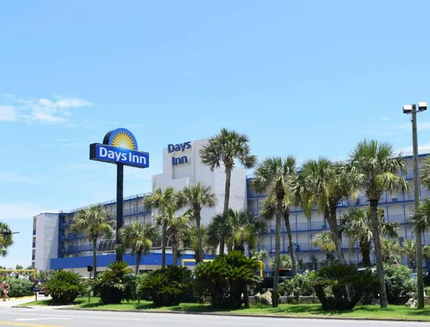 Days Inn by Wyndham Panama City Beach/Beachfront Resort hotel detail image 2