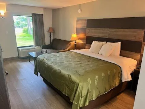 Quality Inn Panama City North hotel detail image 4