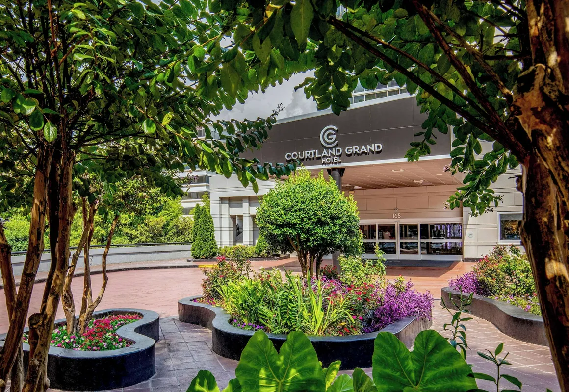 Courtland Grand Hotel, Trademark Collection by Wyndham hotel hero