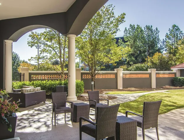 La Quinta Inn & Suites by Wyndham Atlanta Perimeter Medical hotel detail image 2