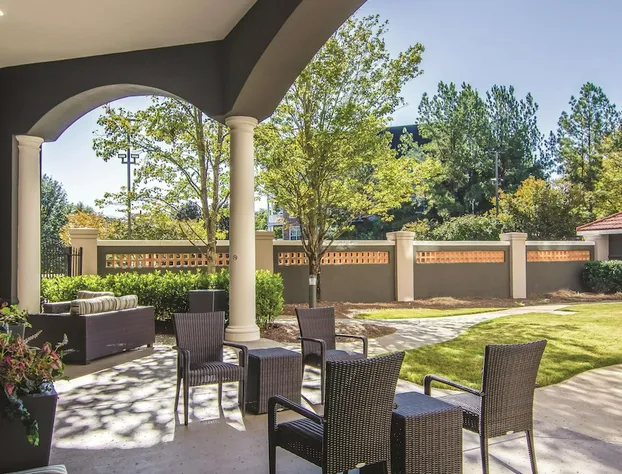 La Quinta Inn & Suites by Wyndham Atlanta Perimeter Medical hotel detail image 2