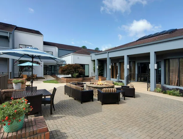 Courtyard by Marriott Atlanta Windy Hill/Ballpark hotel detail image 2