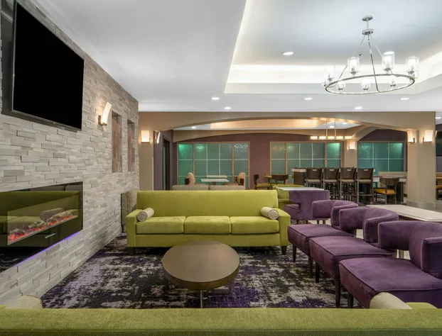 La Quinta Inn & Suites by Wyndham Atlanta Stockbridge hotel detail image 4