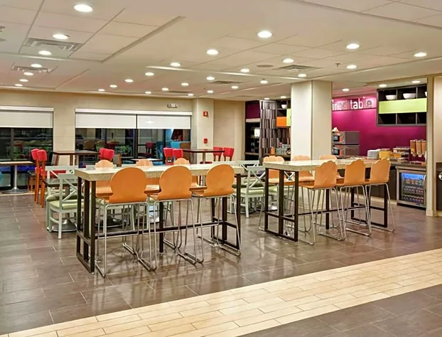 Home2 Suites by Hilton Atlanta Norcross hotel detail image 3