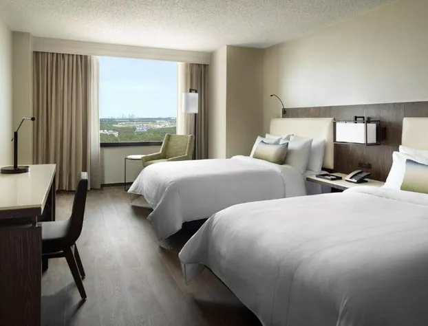 Atlanta Airport Marriott hotel detail image 4