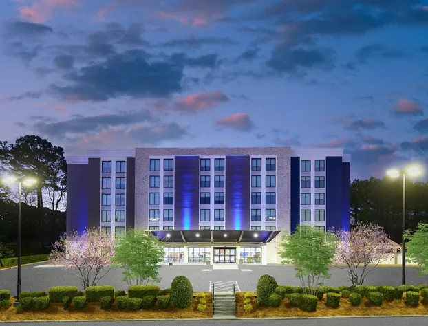 Holiday Inn Express & Suites Atlanta - Tucker Northlake by IHG hotel detail image 1