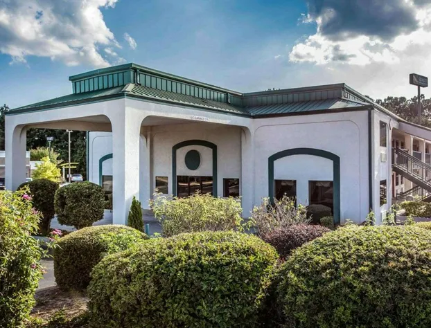 Quality Inn & Suites Stockbridge Atlanta South I-75 hotel detail image 1