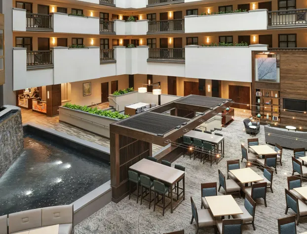 Embassy Suites by Hilton Atlanta Alpharetta hotel detail image 4