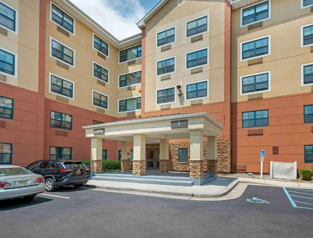 Extended Stay America Suites Secaucus Meadowlands hotel detail image 1