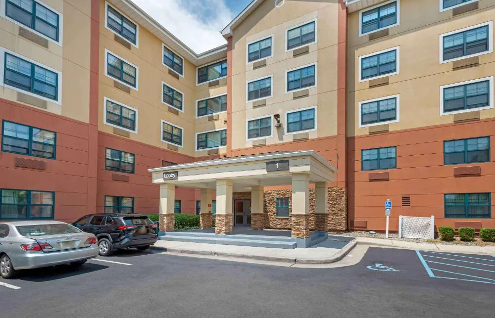 Extended Stay America Suites Secaucus Meadowlands hotel hero