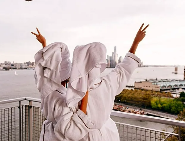 W Hoboken hotel detail image 3