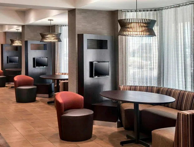 Courtyard Jersey City Newport hotel detail image 4